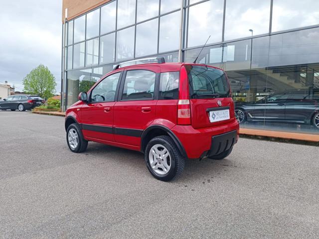 FIAT Panda 1.3 MJT 16V 4x4 Climbing