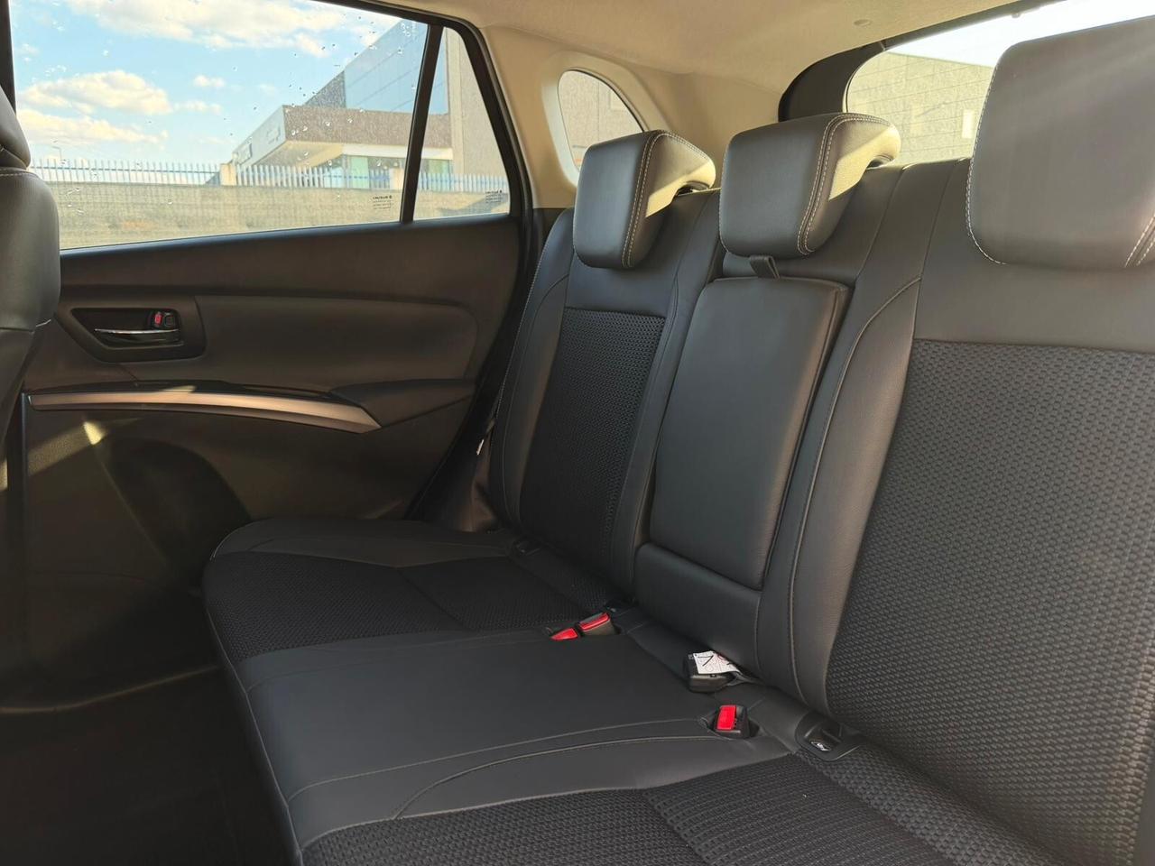 Suzuki S-Cross 1.4 Hybrid Top