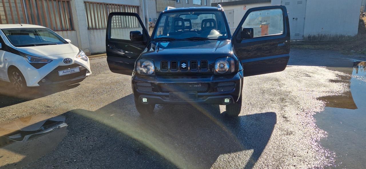 Suzuki Jimny 1.3i 16V cat 4WD JLX 55.315 KM