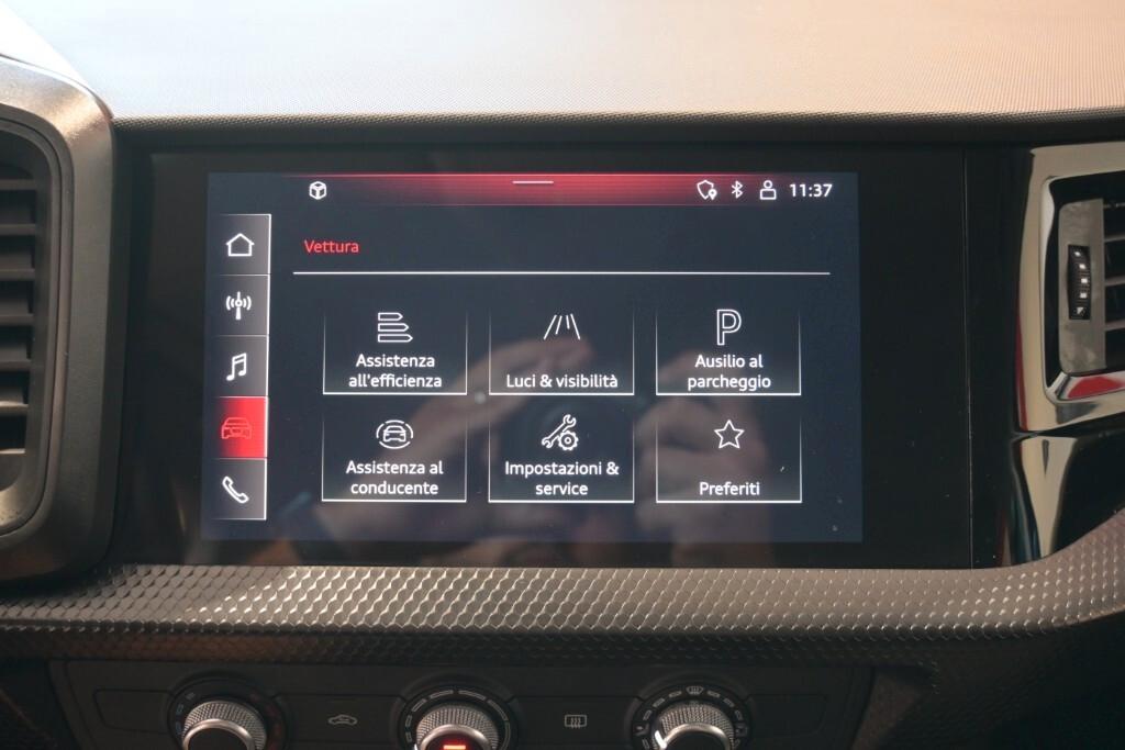 AUDI A1 SPB 25 TFSI ATTRACTION