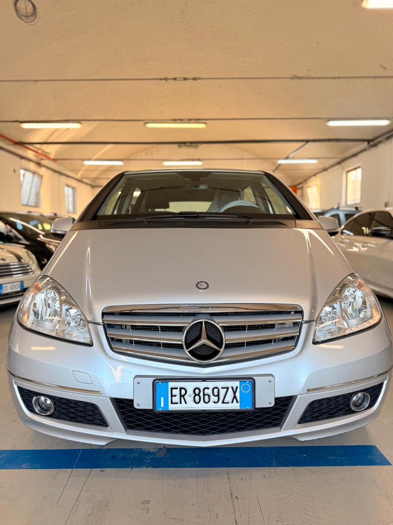 Mercedes-benz A 160 A 160 CDI Premium