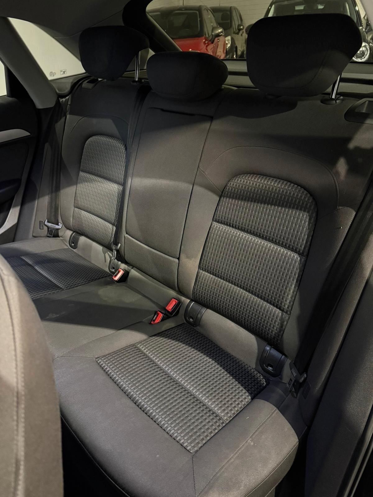 Audi Q3 2.0 -GARANZIA - NEOPATENTATI