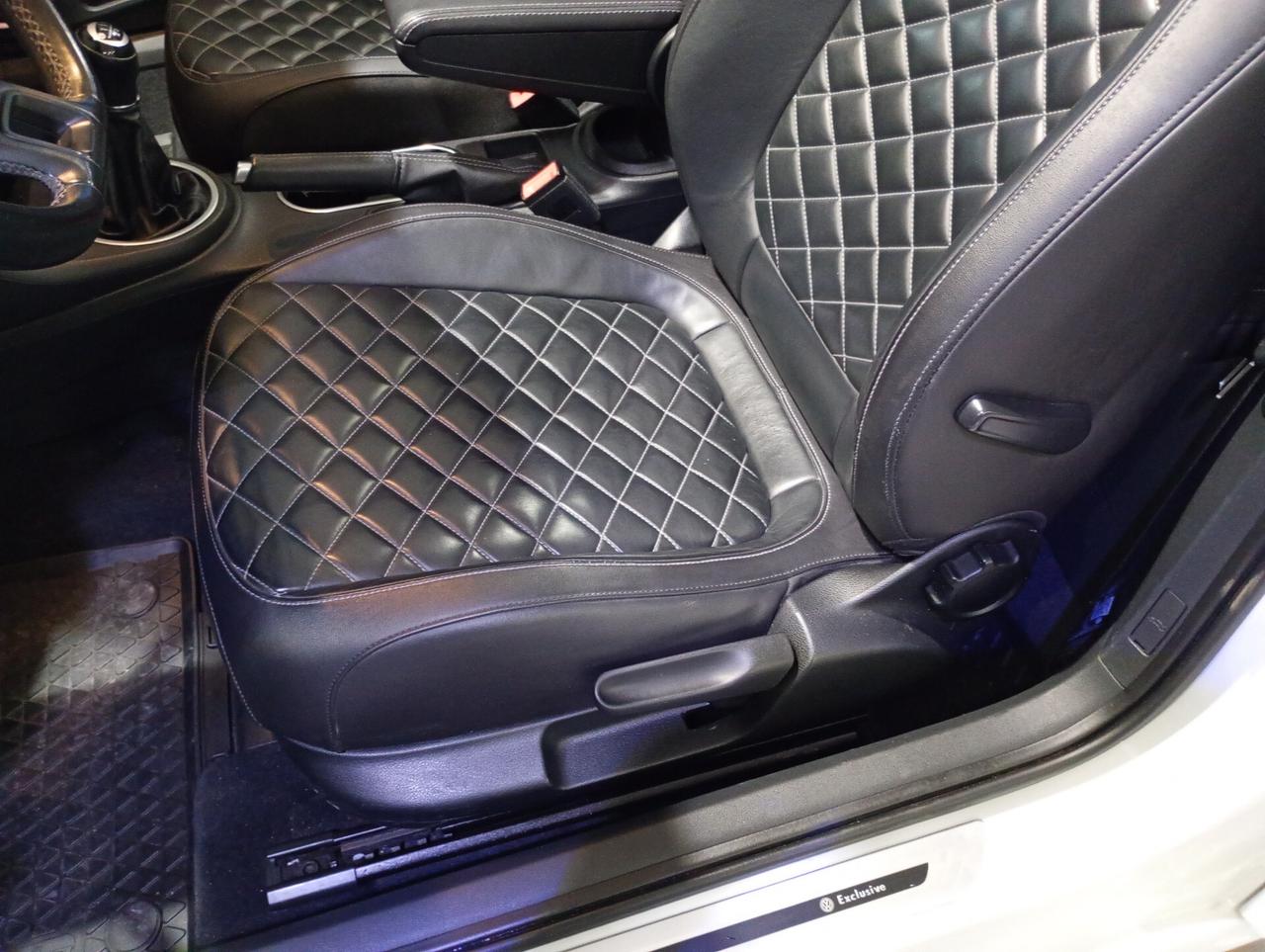 Volkswagen New Beetle Cabrio 1.6 TDI Design