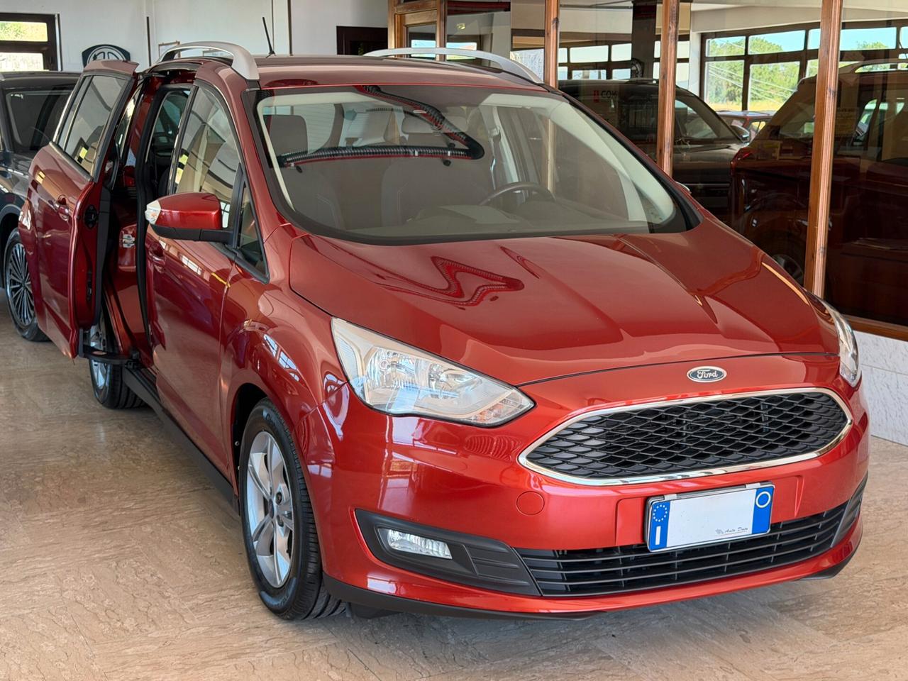 Ford C-Max 7 1.5 TDCI 120 cv. BUSINESS (7 posti)