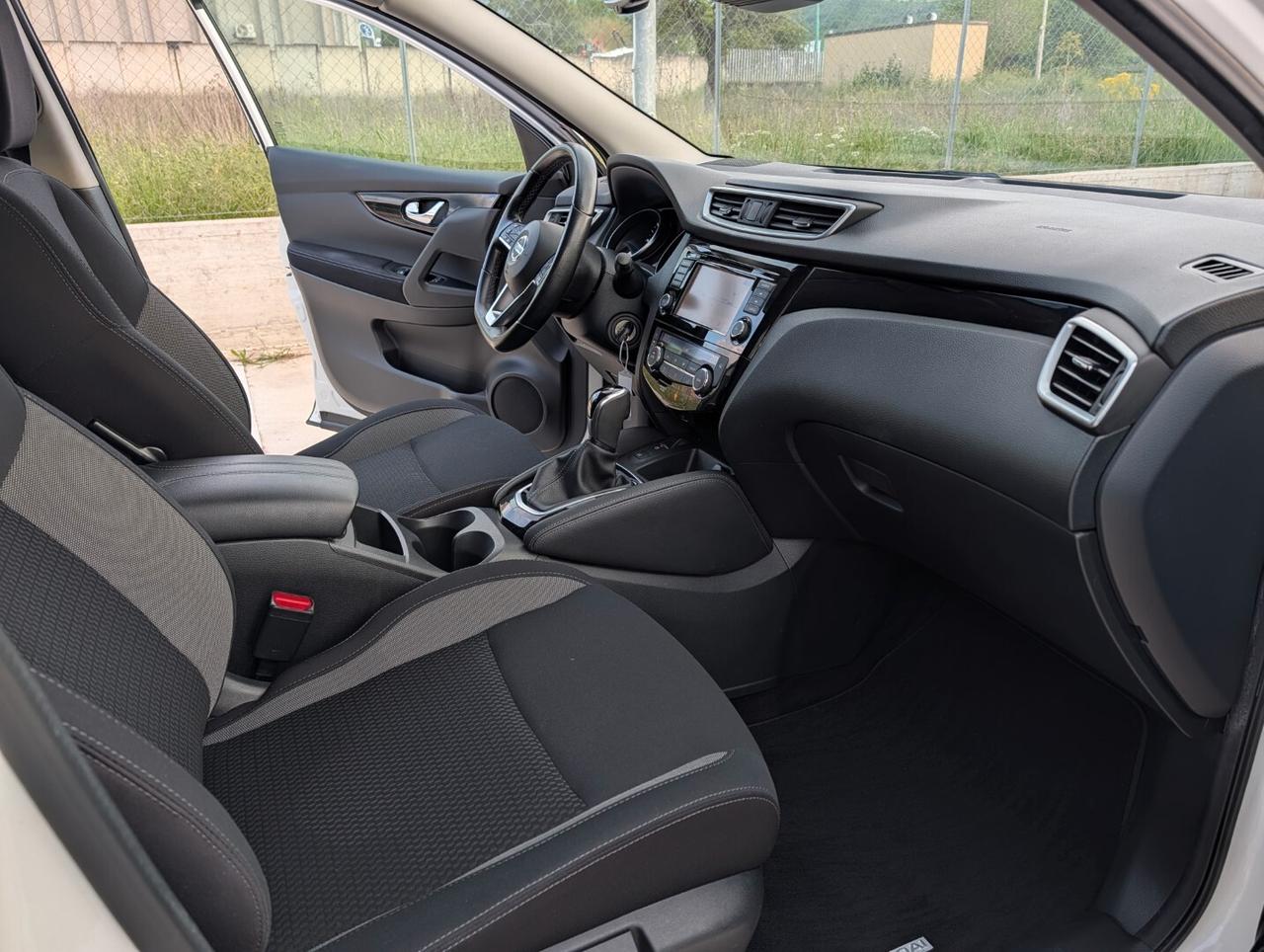 Nissan Qashqai 1.5 dCi 115 CV DCT Business