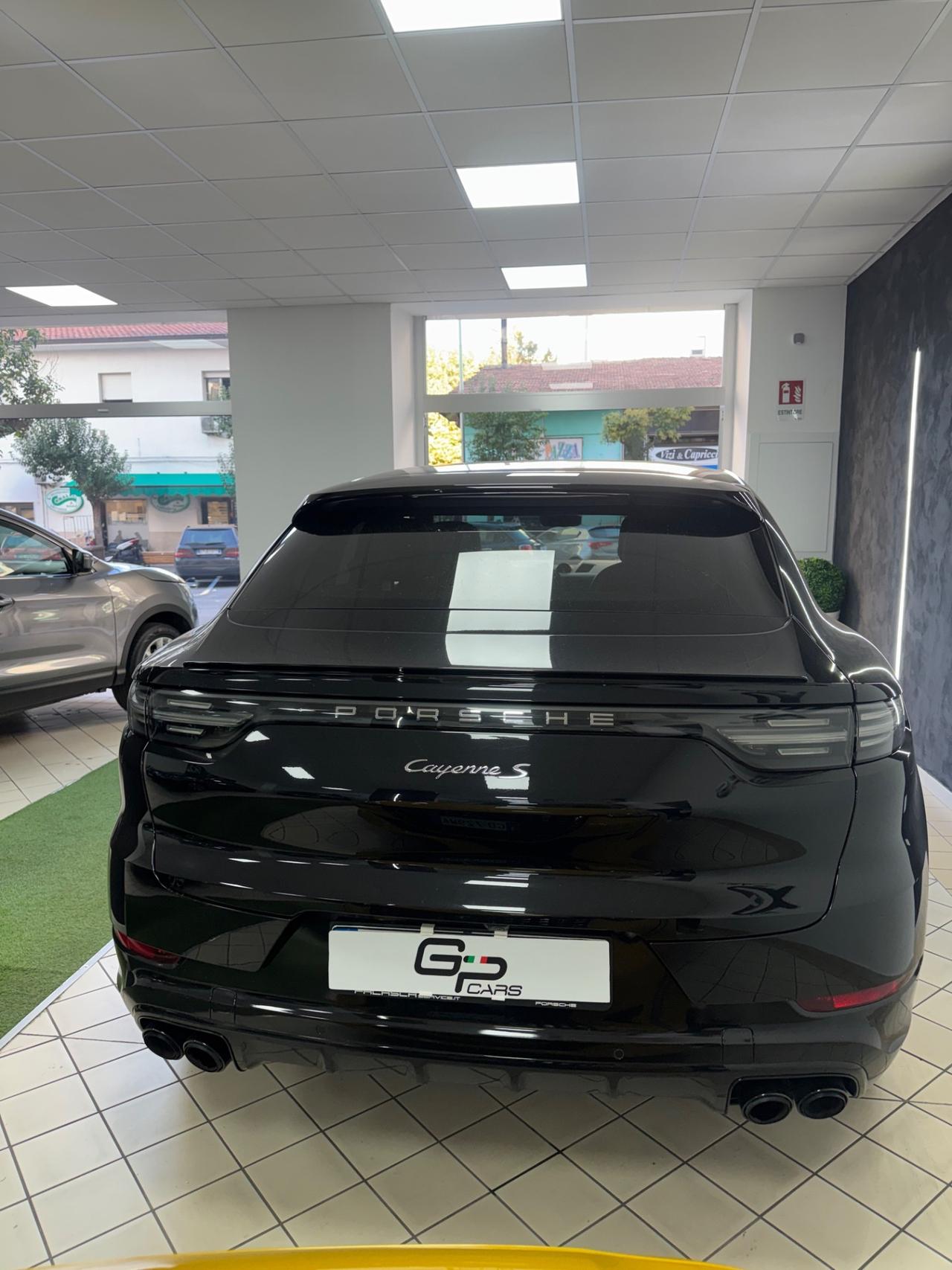 Porsche Cayenne Coupé 2.9 V6 S Platinum Edition