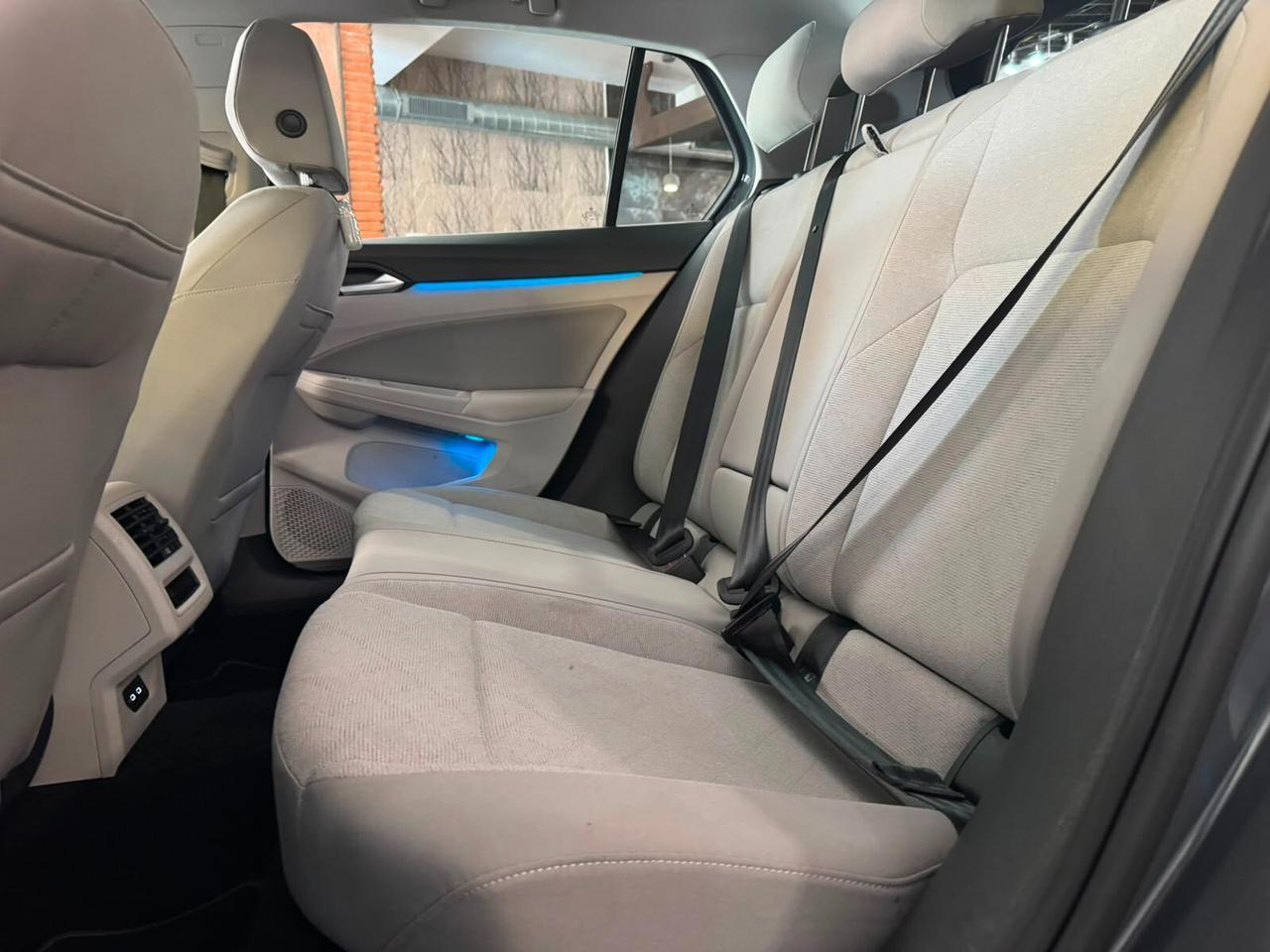 Volkswagen Golf 1.5 eTSI 130 CV EVO ACT DSG Life