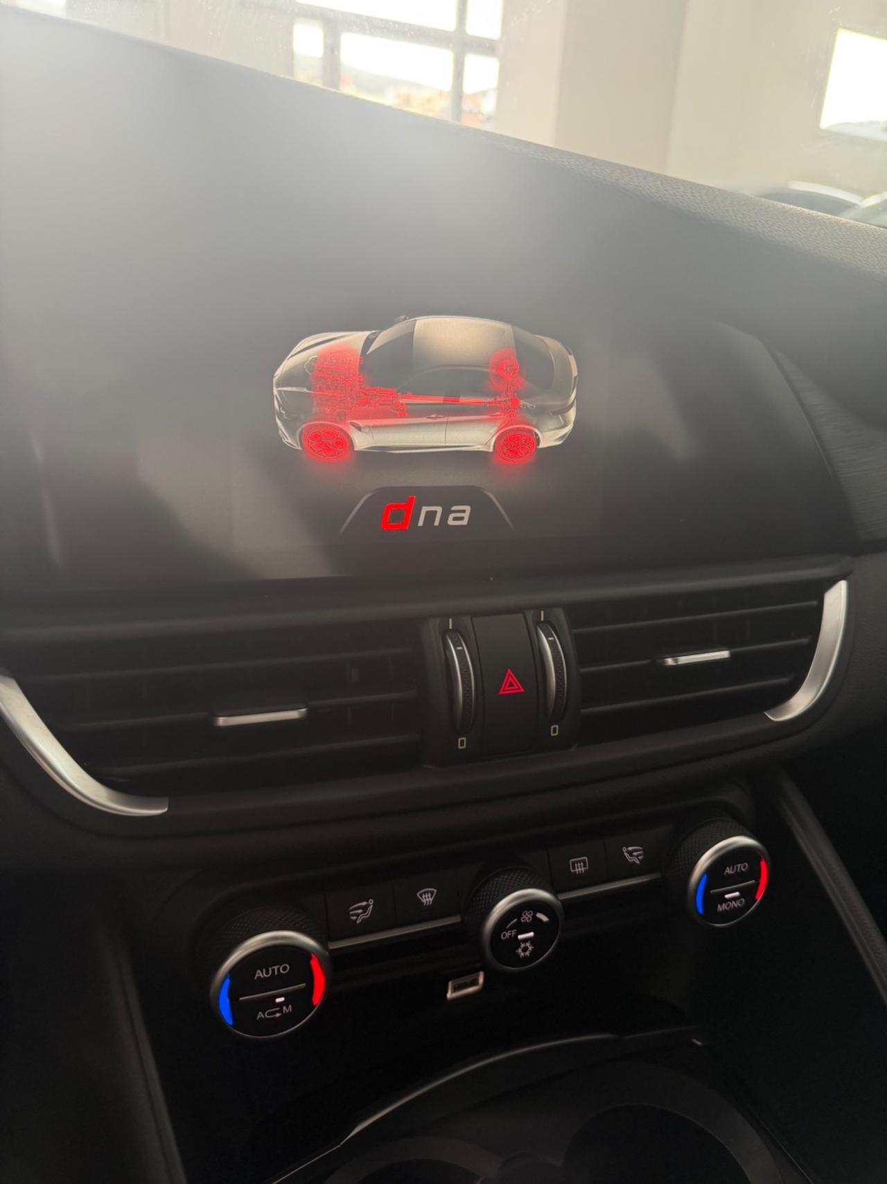 Alfa Romeo Giulia 2.2 150 CV Super FINANZIABILE