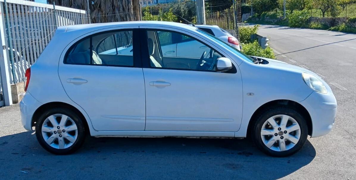 Nissan Micra 1.2 12V 5 porte Elle Cambio Automatico