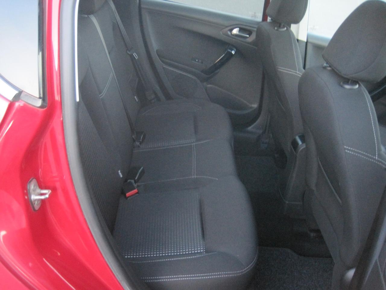 Peugeot 208 PureTech Turbo 110 EAT6 S&S 5 porte Allure
