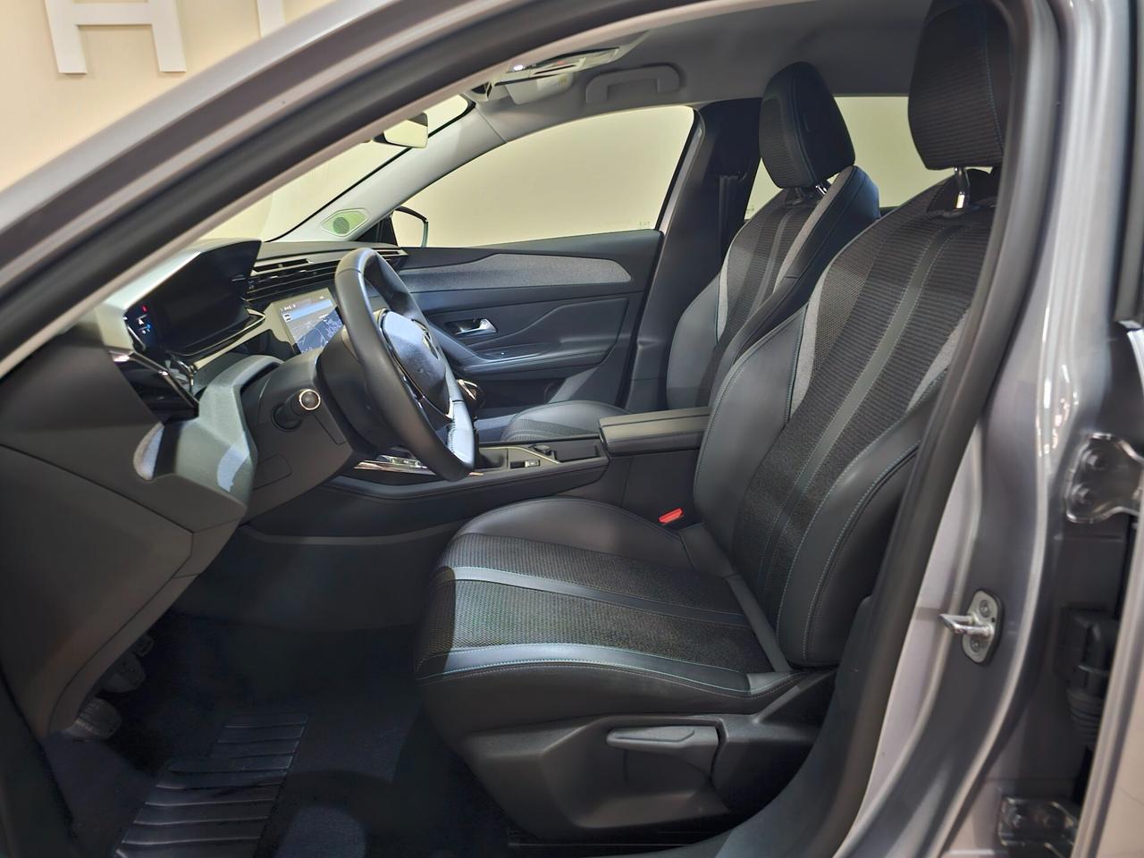 Peugeot 308 BlueHDi 130 S&S SW Allure Pack