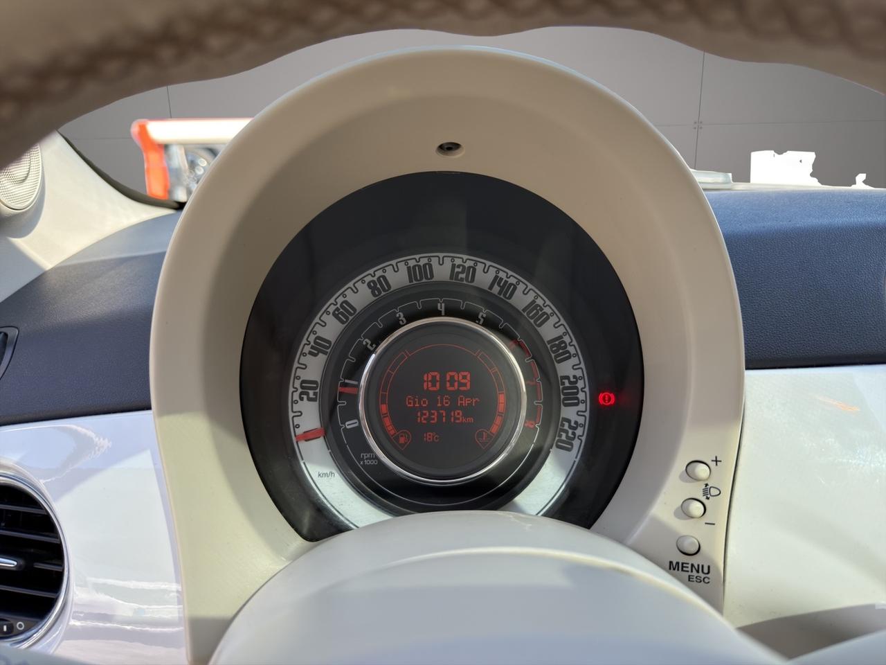 Fiat - 500 1.2 Lounge 69cv