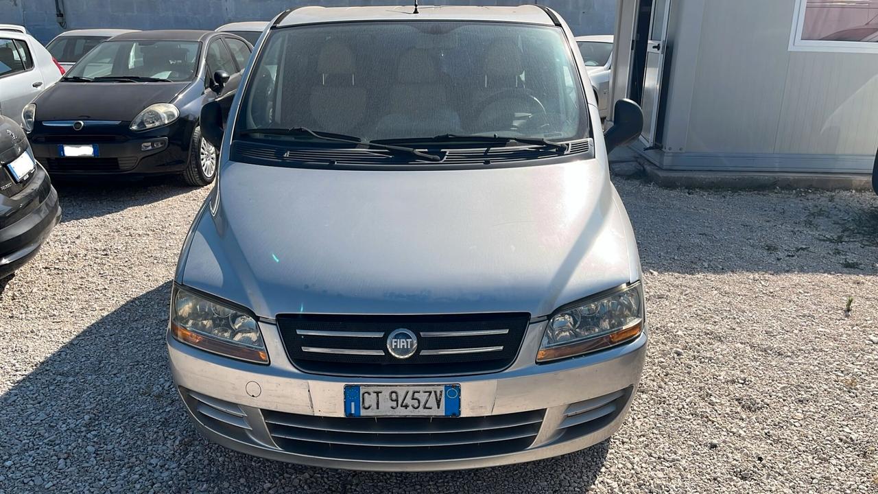 Fiat Multipla 1.6 16V Natural Power Family