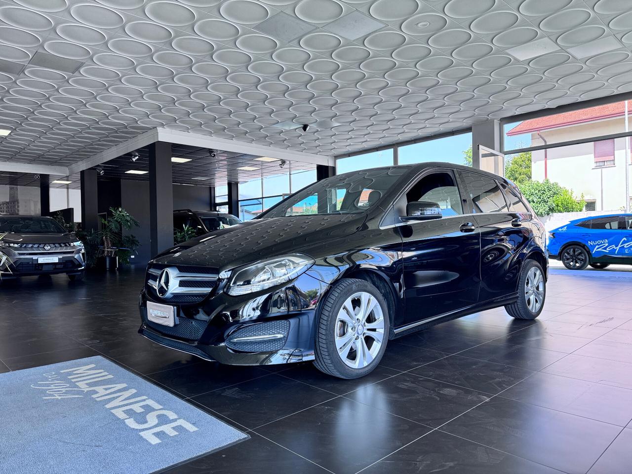 Mercedes-benz B 200 d Premium