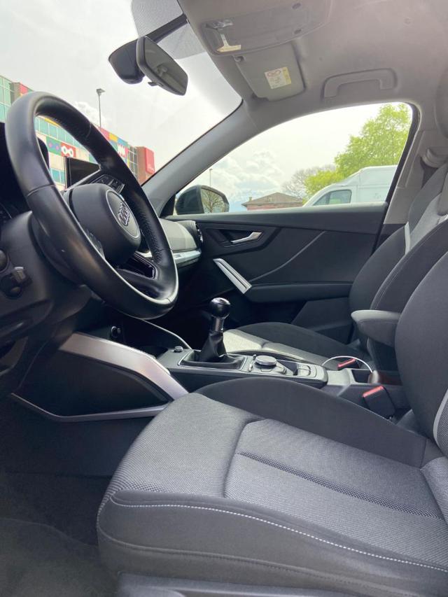 AUDI Q2 1.6 TDI Business Design