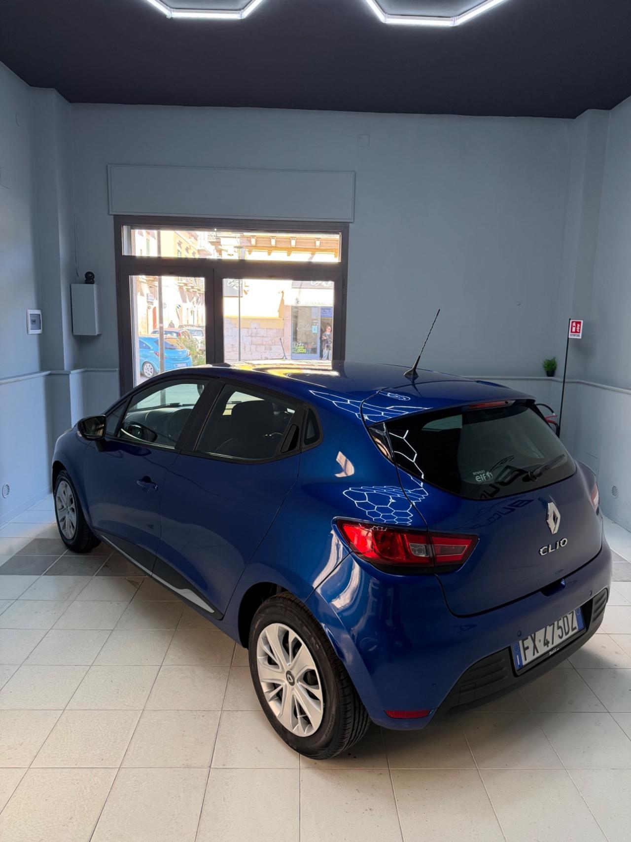 Renault Clio dCi 8V 90 CV 5 porte Moschino Life
