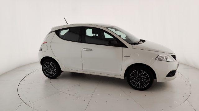 LANCIA Ypsilon 1.0 FireFly 5 porte S&S Hybrid Ecochic Gold