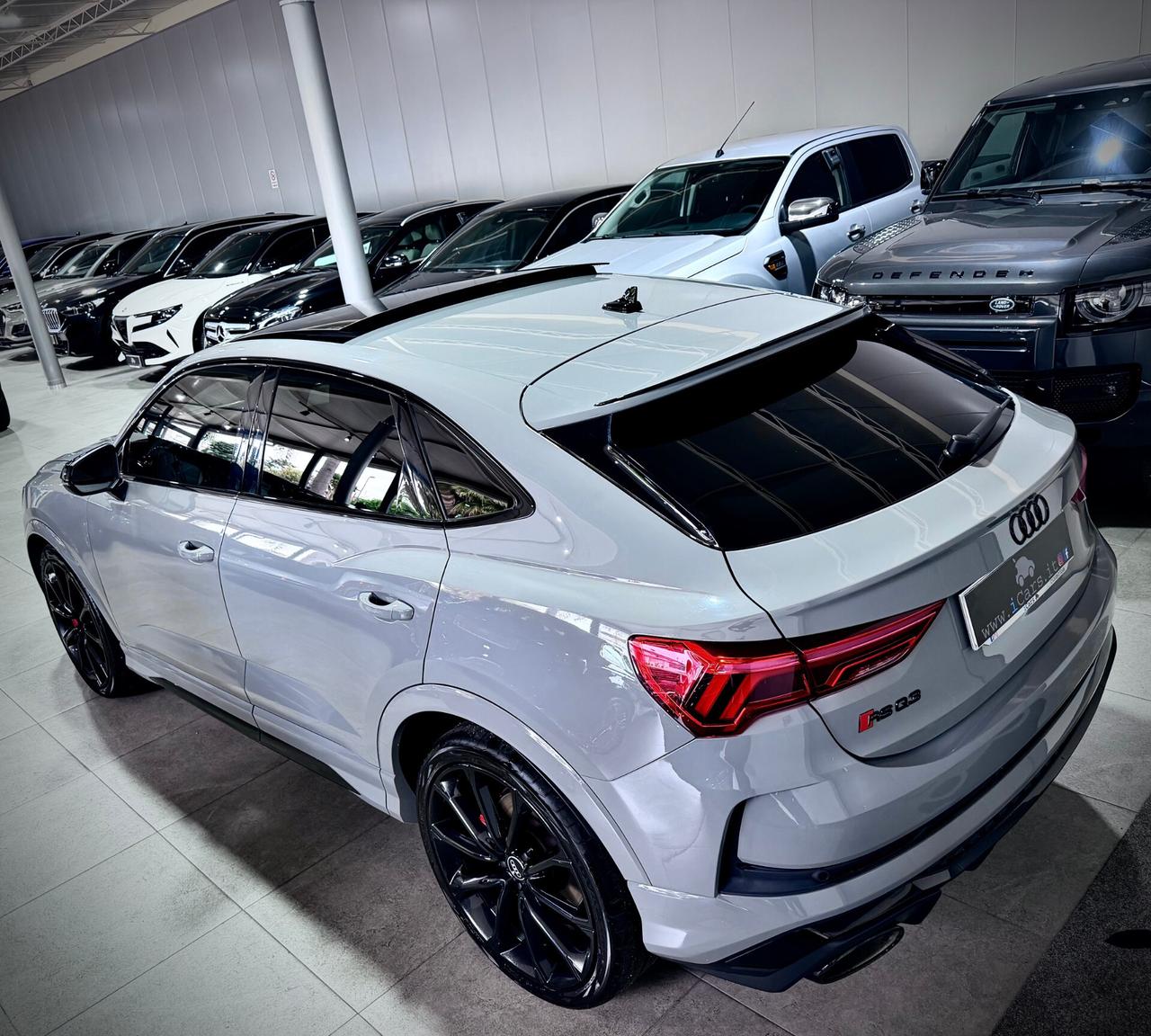 Audi RSQ3 SPBK 2.5 TFSI 400CV S-Tronic