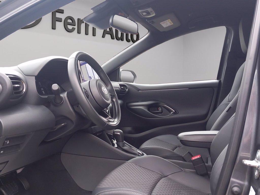 TOYOTA Yaris 1.5h 130 lounge del 2024