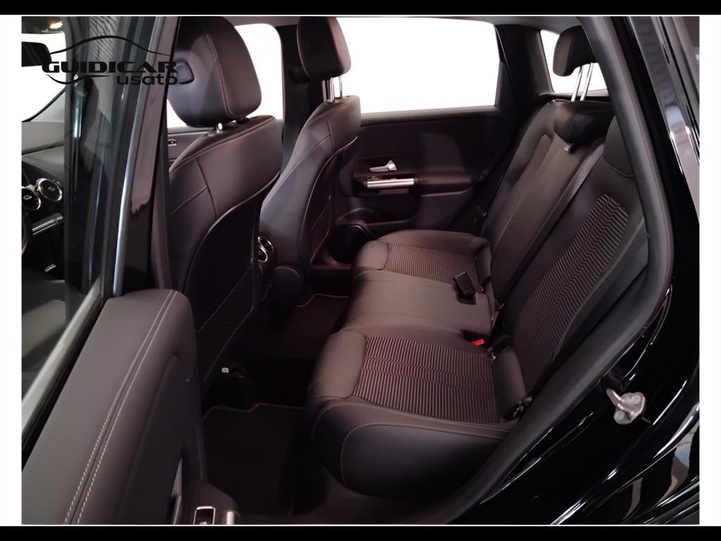 Mercedes-Benz Classe B - W247 2018 - B 180 d Sport auto