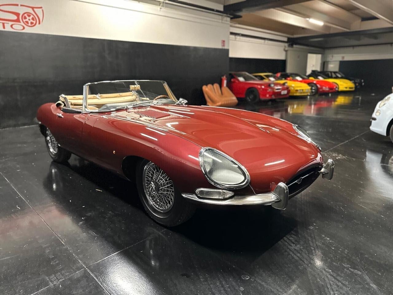 Jaguar E-Type Spider 3.8