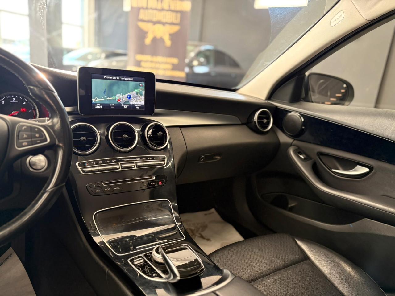 Mercedes-benz C 200 d Auto Premium