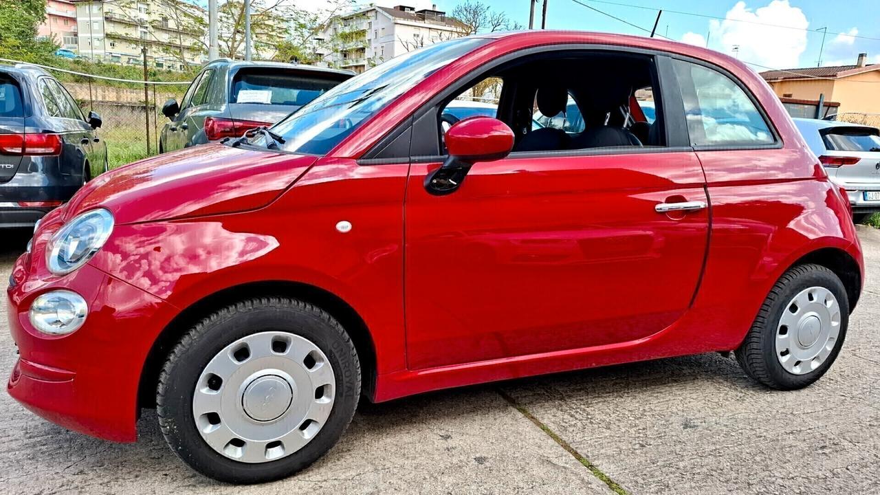 FIAT 500 1.0 Hybrid Red SOLO 15000km