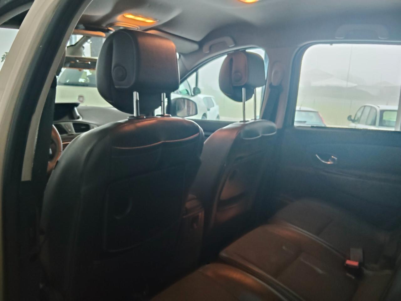 Renault Scenic Scénic XMod 1.6 dCi 130CV Start&Stop Bose