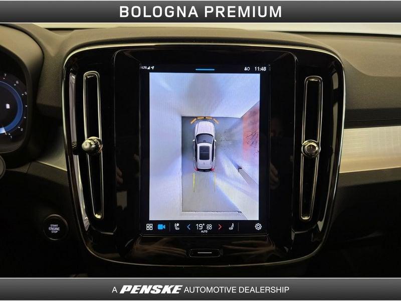 Volvo XC40 B3 automatico Plus Dark