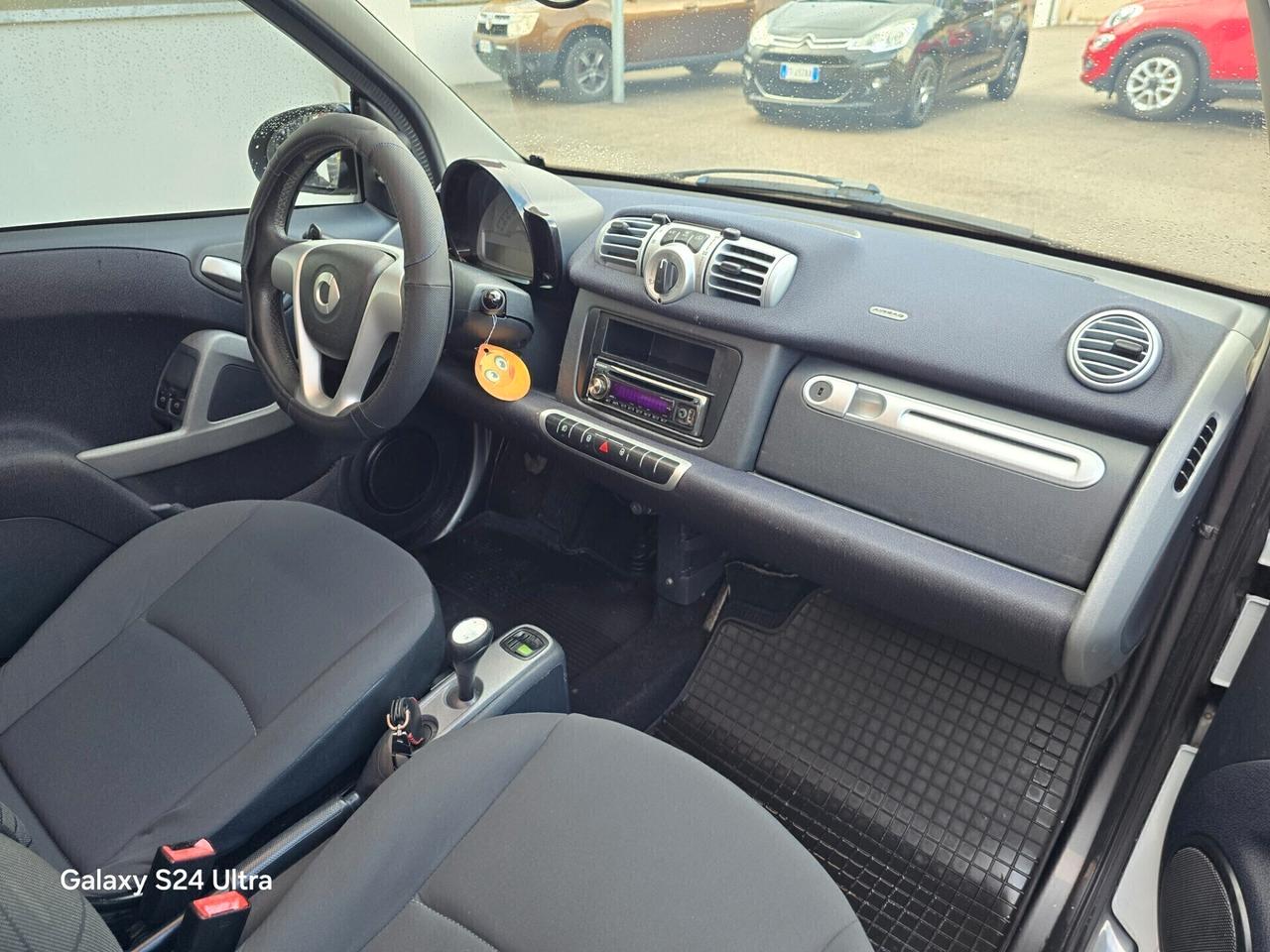 Smart ForTwo 1000 62 kW coupé passion