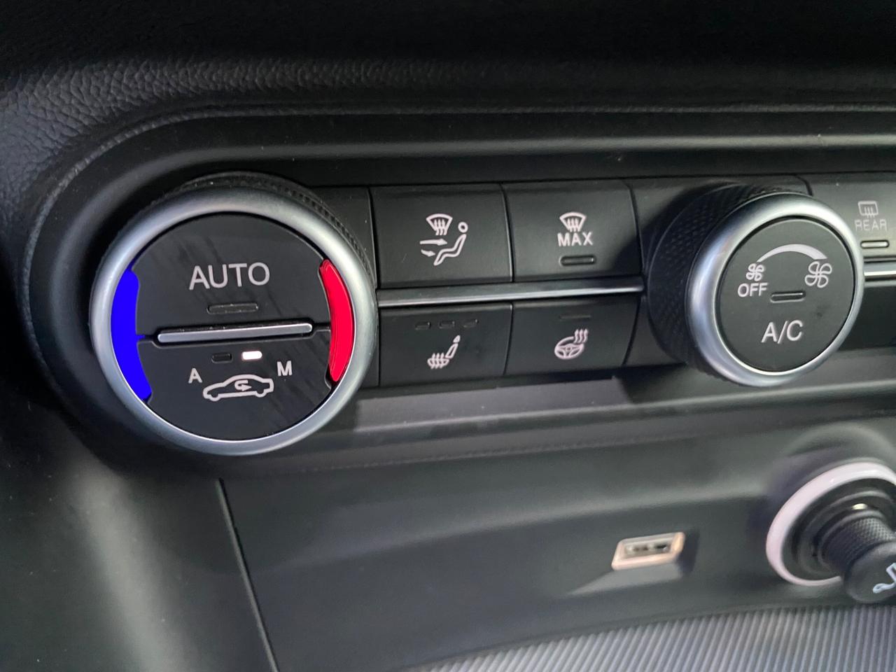Alfa Romeo Stelvio 2.2 Turbodiesel 210 CV AT8 Q4 Veloce