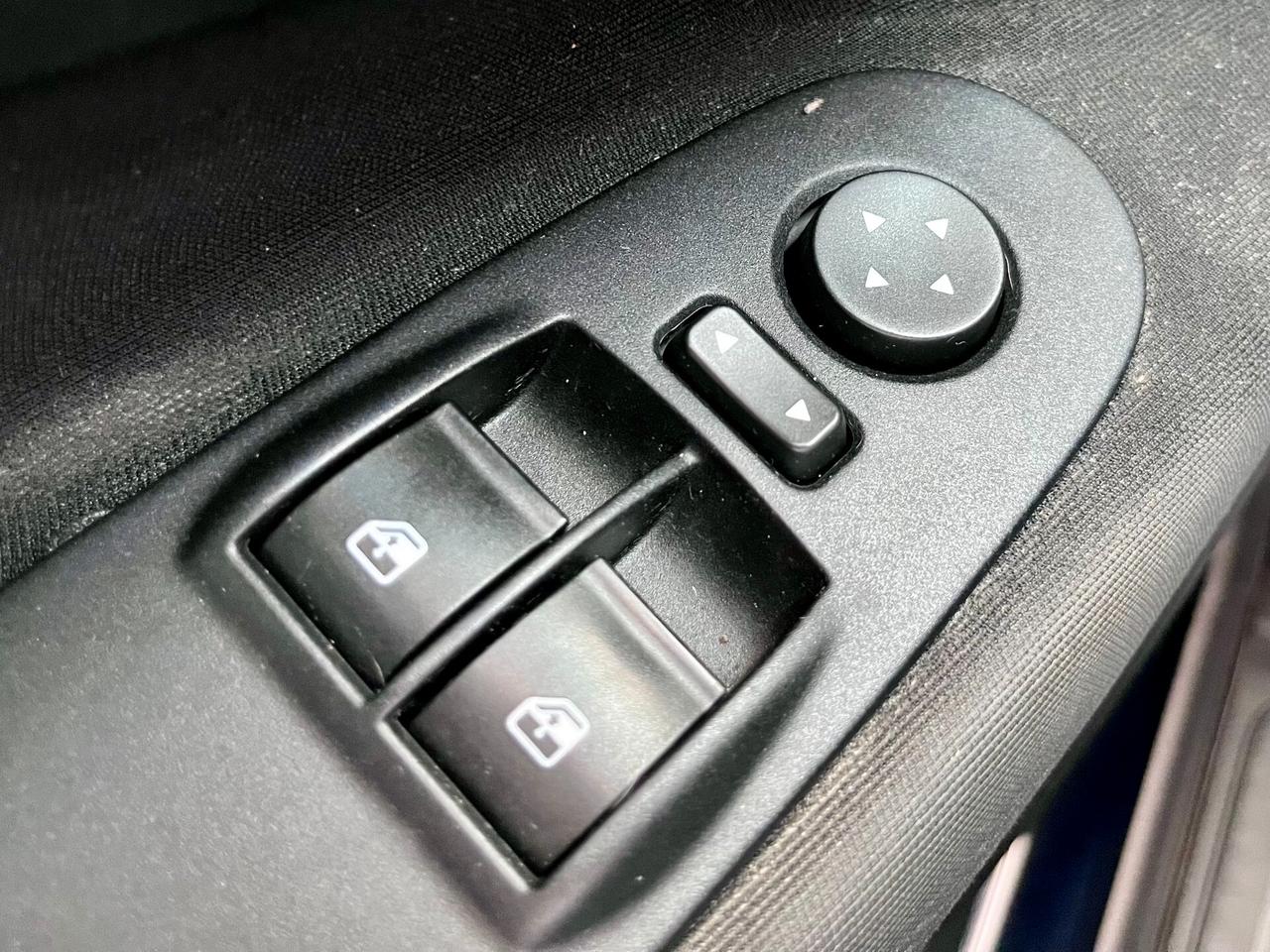 Fiat Punto 1.3 MJT 75cv Street 2014