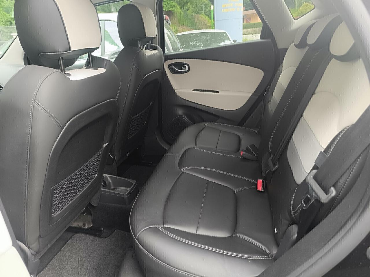 Renault Captur 1.2 AUTOMATIC 20.000KM PELLE GANCIO TRAINO