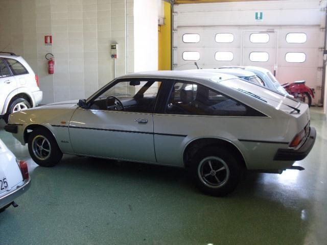 OPEL Manta 1.3 S HATCHBACK