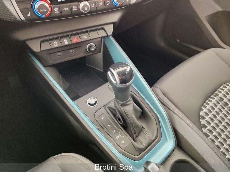 Audi A1 allstreet 30 TFSI S tronic Identity Contrast