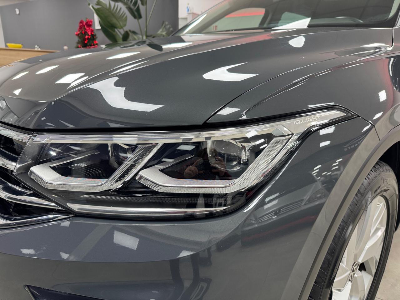 Volkswagen Tiguan 2.0 TDI 150 CV SCR DSG Elegance