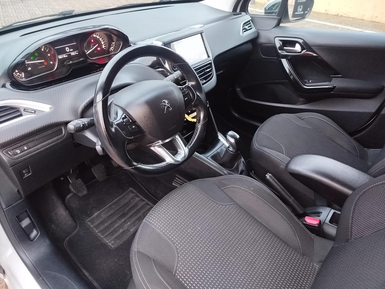 Peugeot 208 BlueHDi 75 5 porte Allure