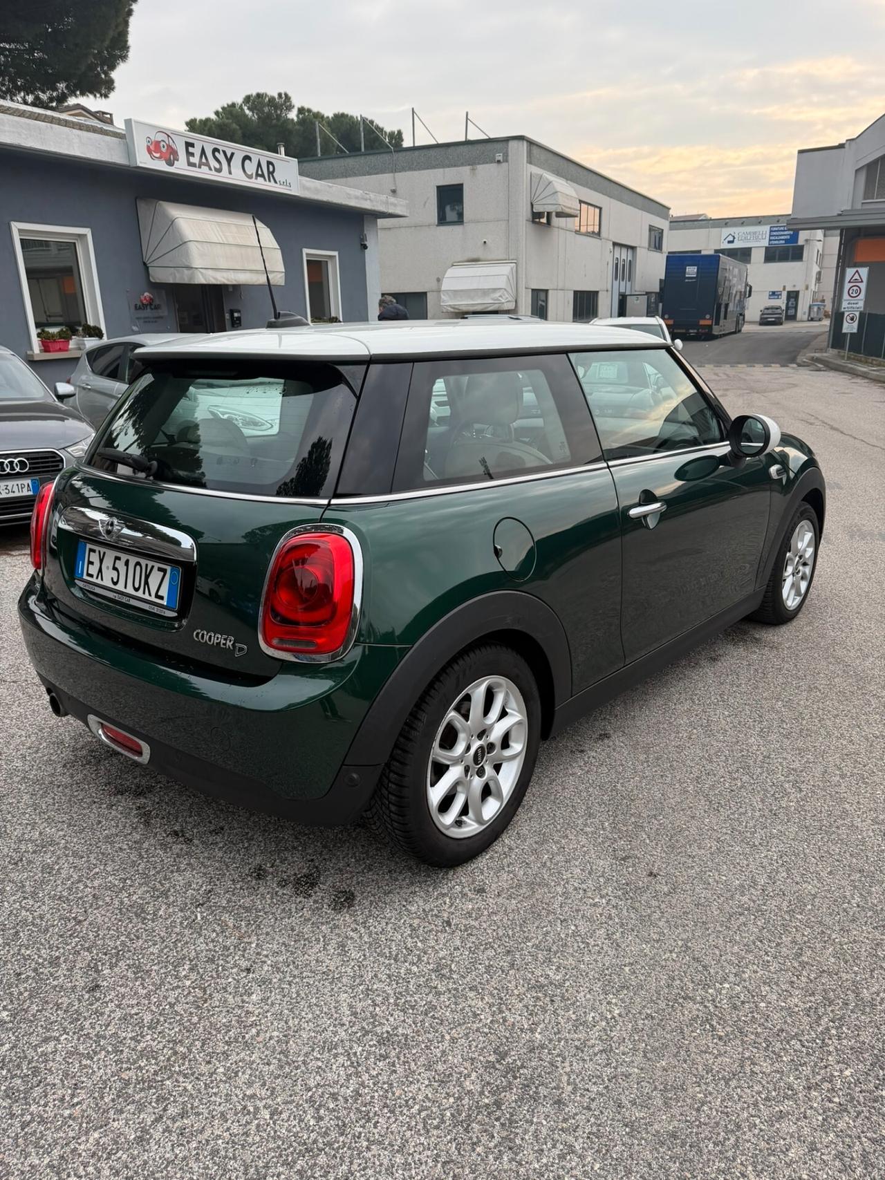 Mini Cooper D Coupe 1.5 turbo diesel