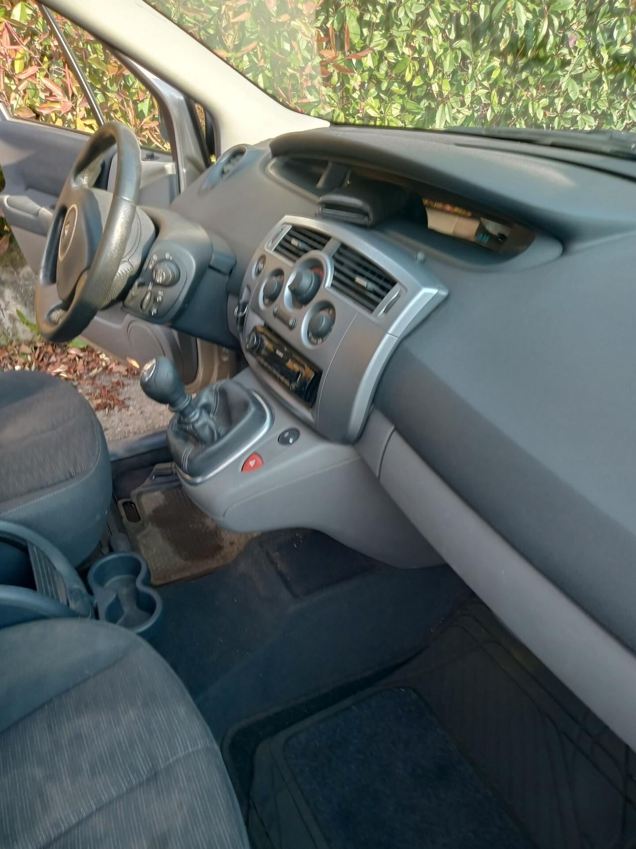 Renault Scenic Grand Scénic 1.6 16V Serie Speciale Exception
