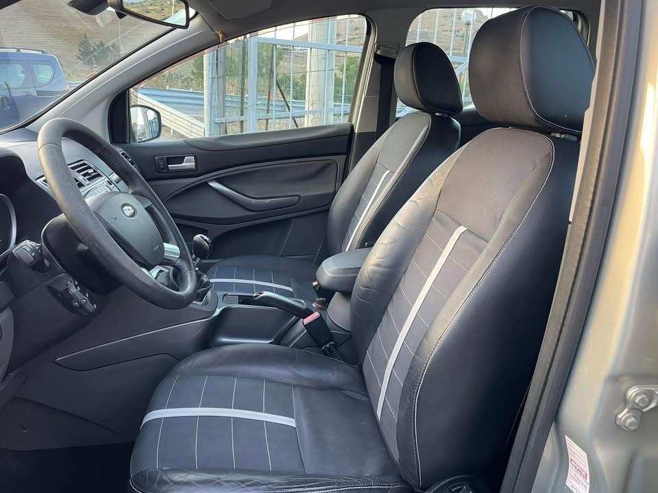 Ford Kuga 2.0 TDCi 136 CV 4WD Titanium DPF