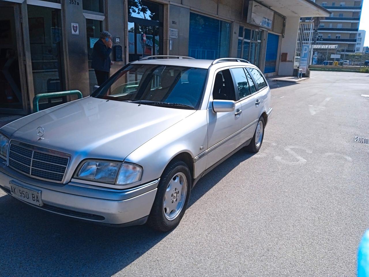 Mercedes-benz C 200 C 200 Kompressor cat S.W. Elegance