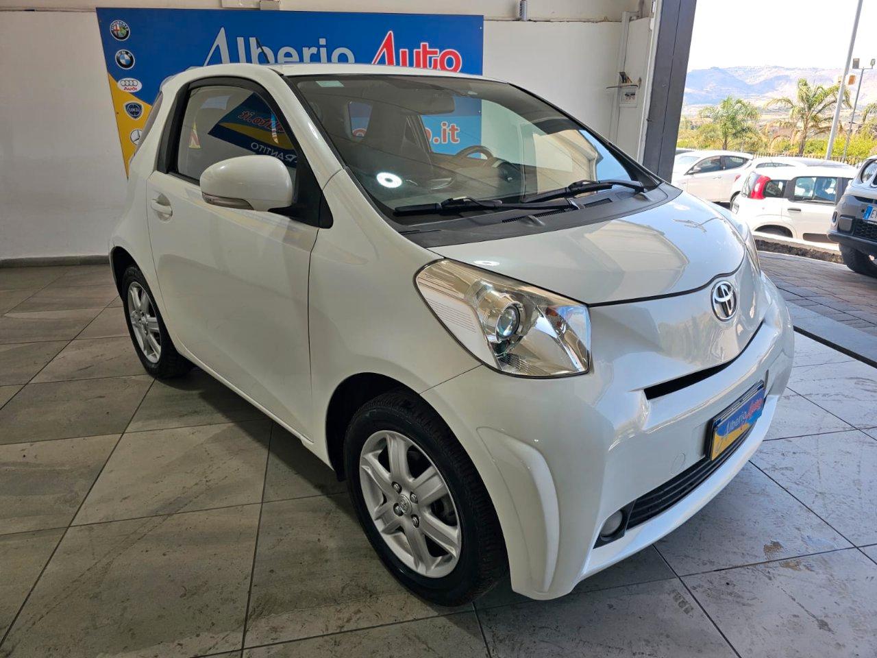 Toyota iQ 1.0 Sol