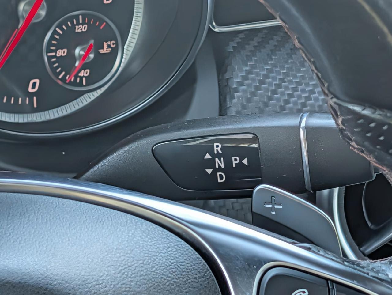 Mercedes-benz A 200 d Automatic Premium