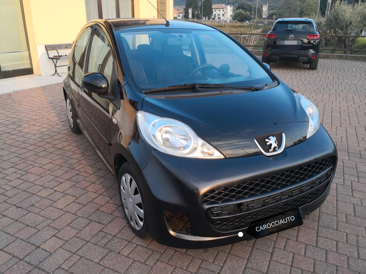 Peugeot 107 5p. Plaisir Aygo e C1 neopatentati