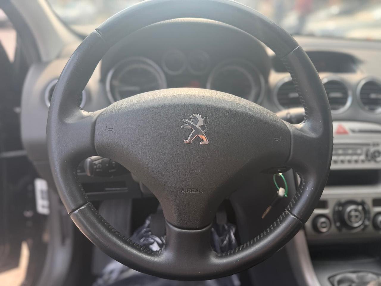 Peugeot 308 1.6 8V e-HDi 112CV Stop&Start 5p. Allure