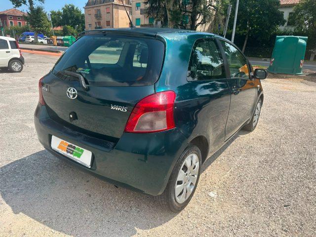 TOYOTA Yaris 1.0 3 porte Sol