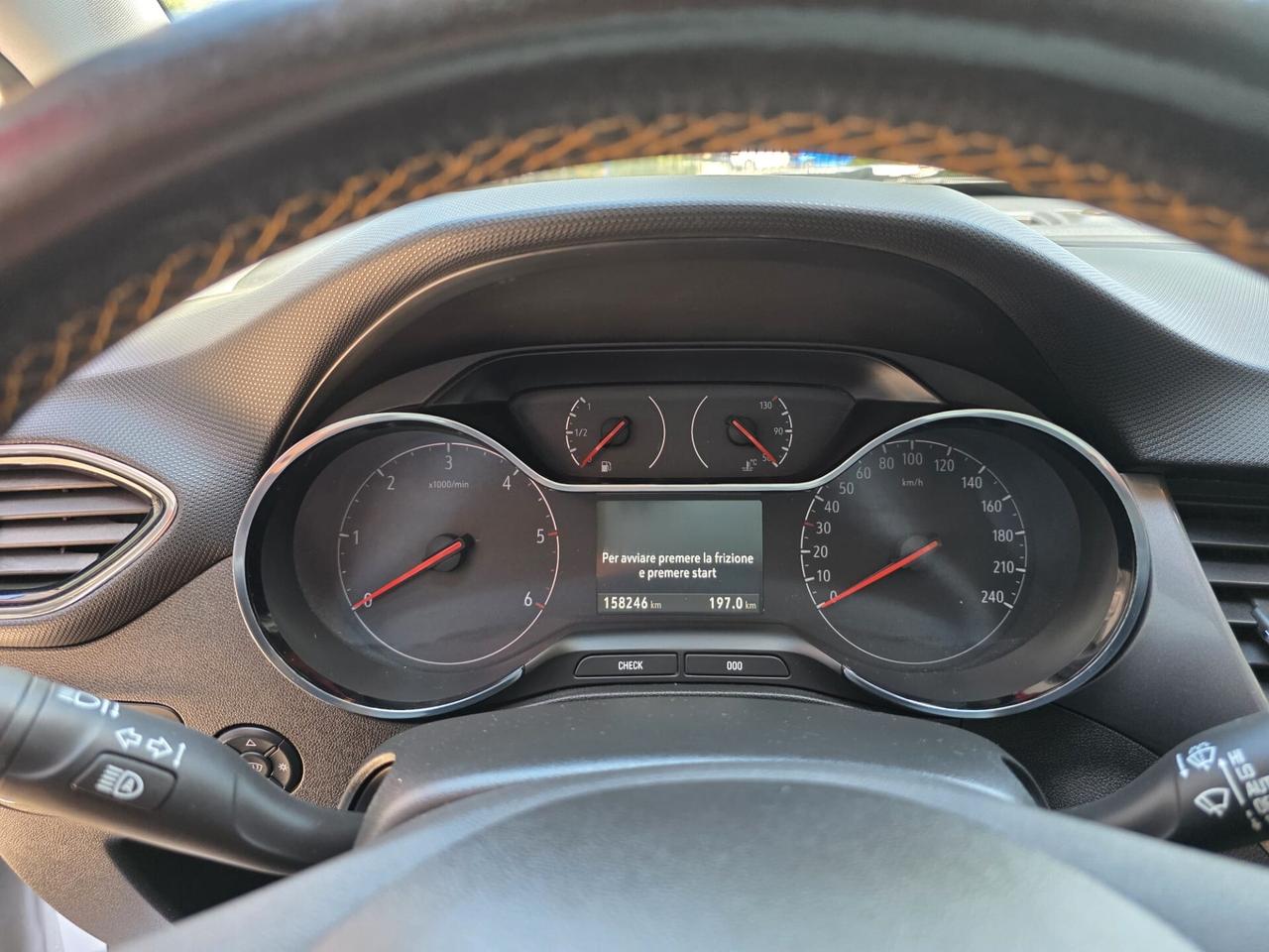 Opel Crossland X 1.6 ECOTEC D 8V Start&Stop Innovation