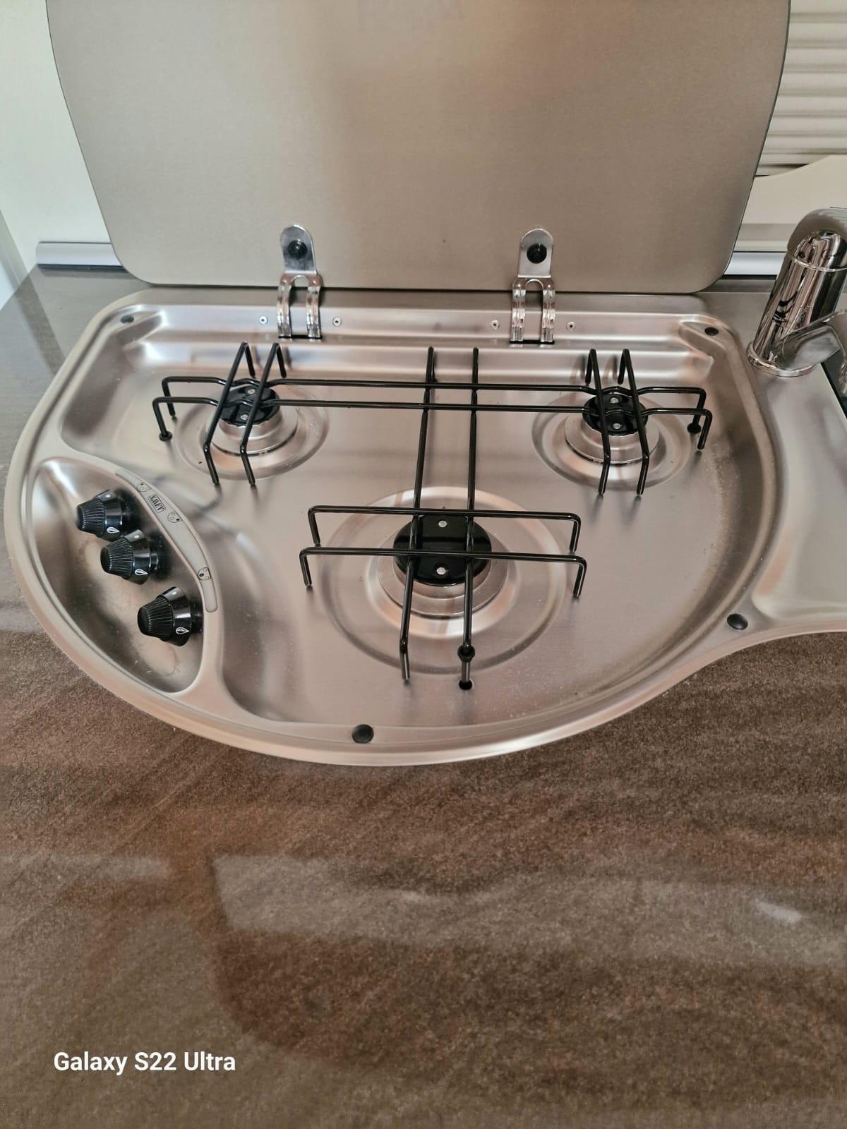 Hobby la Vita Caravan del 2010 in saldo 695