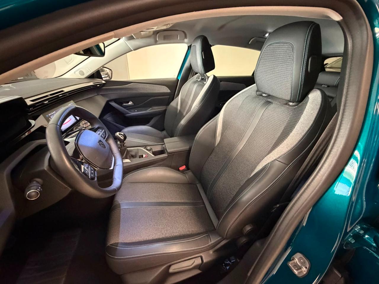 Peugeot 308 PureTech Turbo 130 S&S Allure rate da 170 € al mese