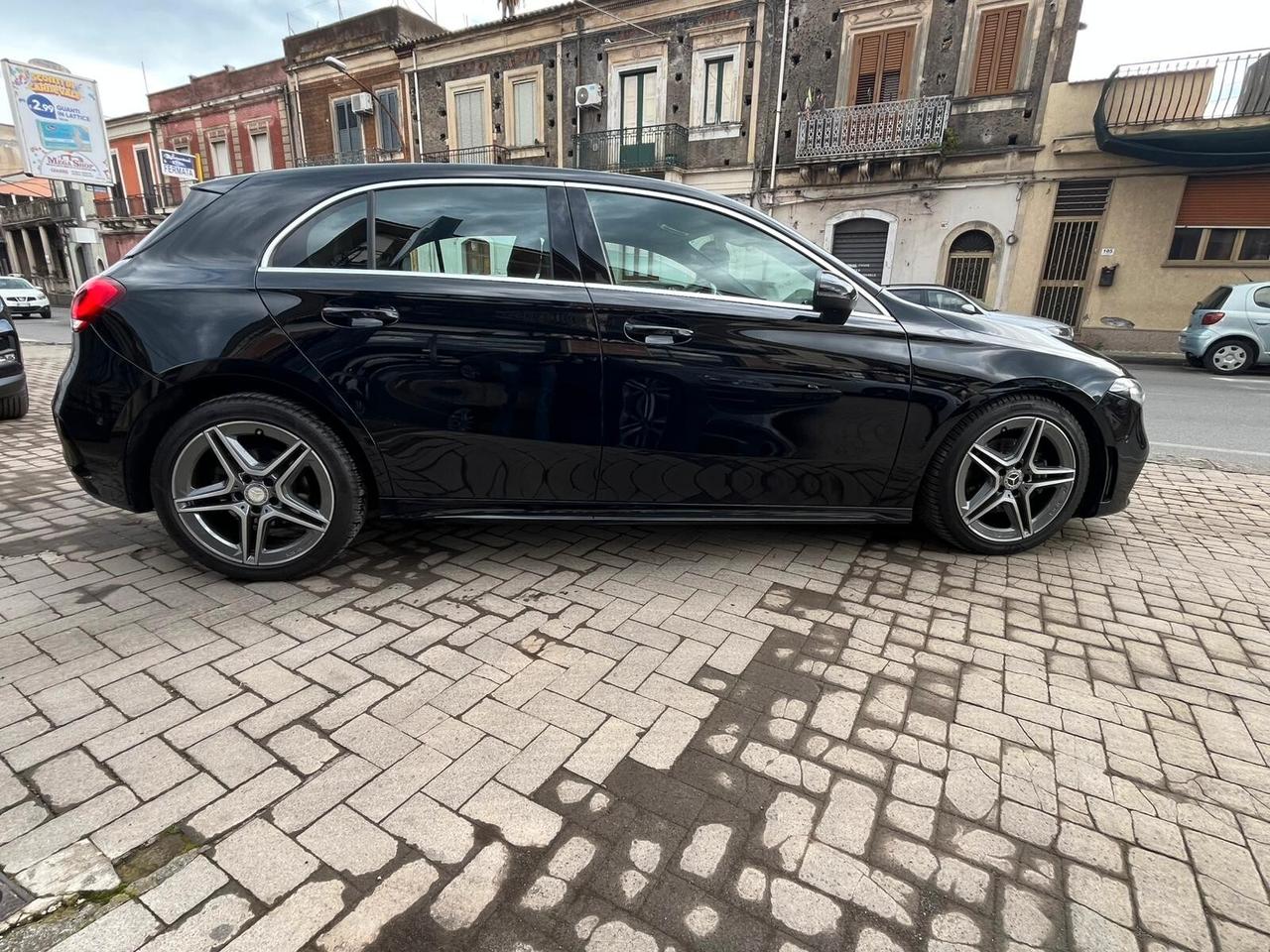 Mercedes-benz A 200 d Automatic Premium AMG INTERNO/ESTERNO